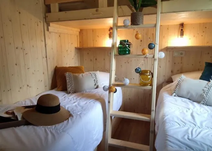 De La Bageasse Parque de Campismo 3*