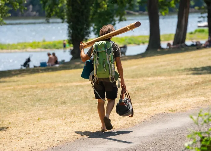 De La Bageasse Parque de Campismo 3*
