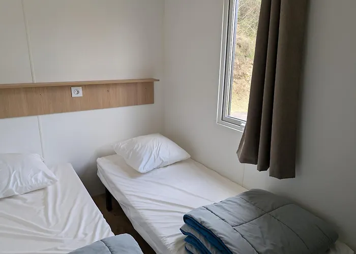 Parque de Campismo De La Bageasse 3*